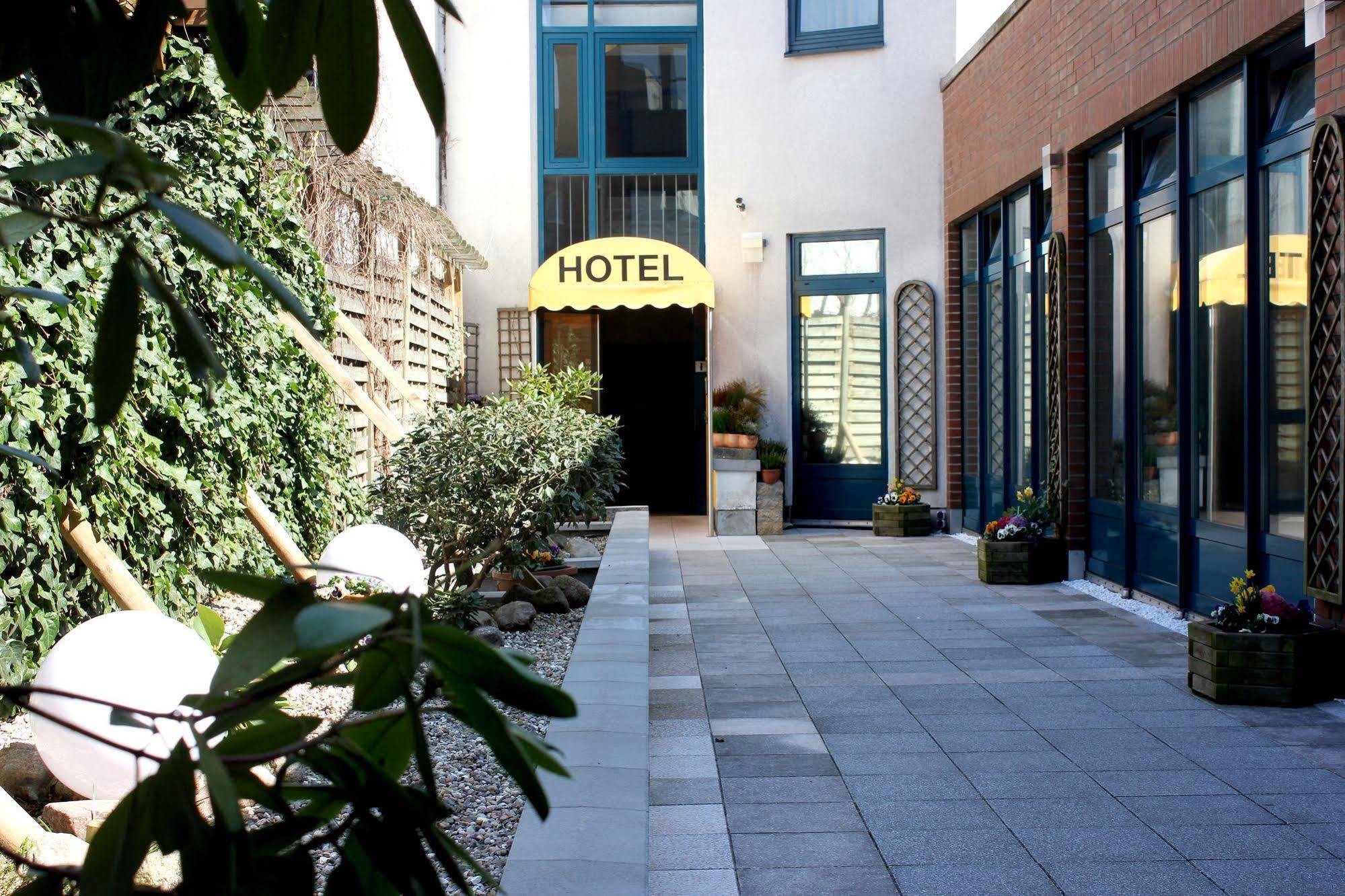 Cabo Nonsmoking-Hotel Hamburgo Exterior foto